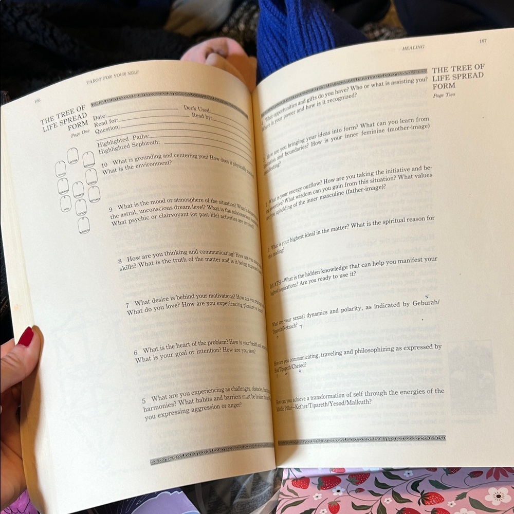 Tarot for Your Self Workbook 1984 Edition - Picture 3 of 6